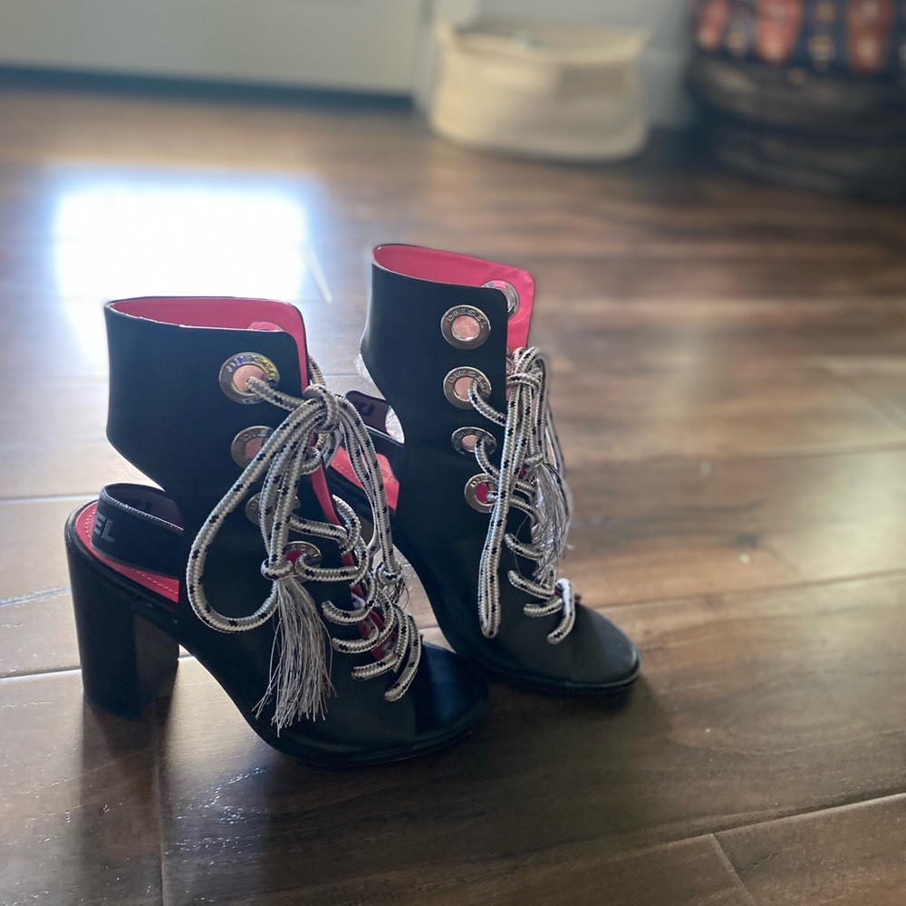 Diesel sandals w/ hot pink insoles.